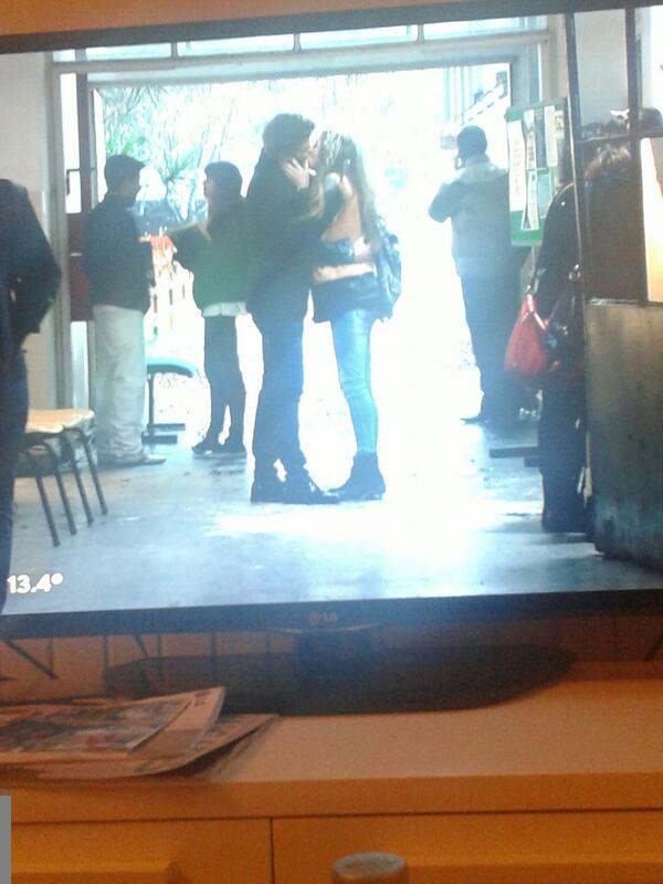 luchireymundo's tweet photo. Emocionada con el beso de Lorena y el Dr. Muller. Mi pareja preferida de #Guapas http://t.co/1qLOFqHFxK