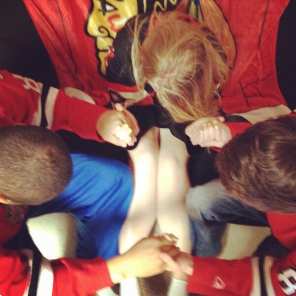 ConnorSmall's tweet photo. Dear Hockey Gods, please let the Hawks win this game.

Amen http://t.co/cQQWmMnUuT