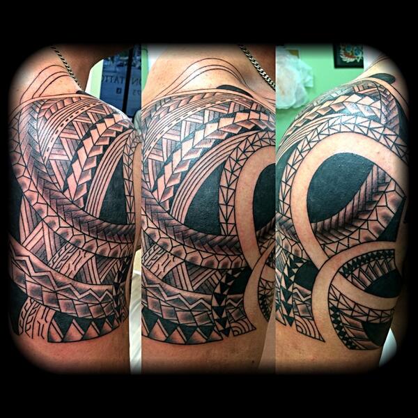 stevemtattoos's tweet photo. Freehand Polynesian session 1 more to come #polyneasiantattoos #NIX2014 #guelphtattoos  #modernaddictiontattoos http://t.co/dC6nRWMc6B