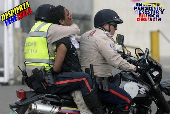 wilener's tweet image. Violacion de derechos humanos por doquier! &quot;We want&apos;s sanctions&quot; http://t.co/6lCjc7lxY2&quot; @SenatorMenendez  #ConcluMAGNICIDIO #ConcluTINTORI