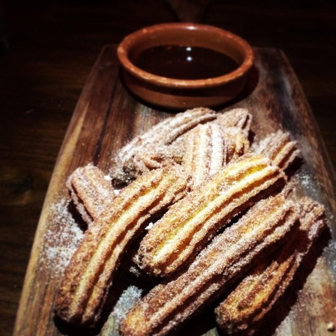 Day 18: Churros with chocolate dipping sauce, anyone? #100happydays #100DaysOfMel http://t.co/kdcjTV<a href="/tag/100happydays"class="tags"><span>#100happydays</span></a><a href="/tag/100daysofmel"class="tags"><span>#100daysofmel</span></a>
