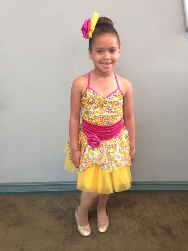 ItsMe_StephB's tweet photo. Jazz number.. She rocked it :) #proudmom #jazz #dance http://t.co/qqEdCeTH4Z