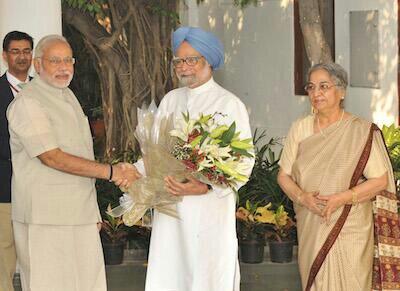 rajatag16's tweet image. The #PrimeMinister met former #PM Dr.#ManmohaSingh at Dr. Singh&apos;s residence in
New Delhi yesterday...#Respect