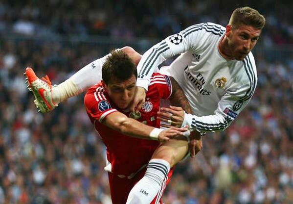 "<a href="/GOAL_ID/">GOAL Indonesia</a>: Manuel Sanchis: Sergio #Ramos Pantas Raih Ballon D'Or bit.ly/SSHOZX | M: bit.ly/1iubylN "