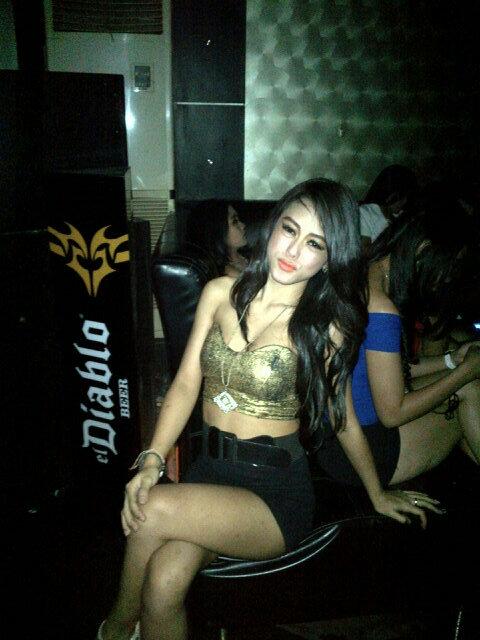 Vina de jong tweet media