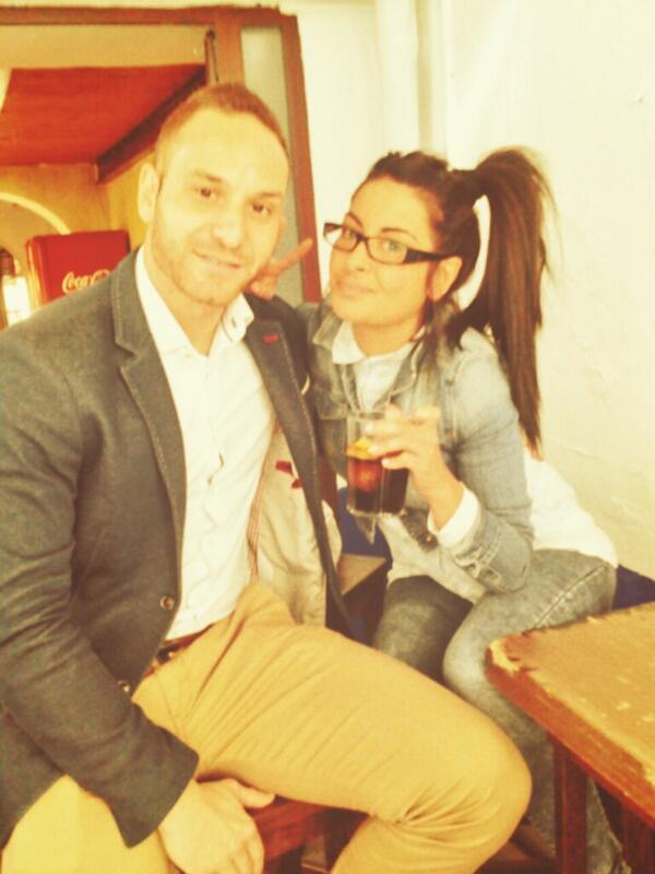 BelenBuh's tweet photo. Almuerzo chachi con @Alvaro_lux ! :) http://t.co/8RAVqdUOAS