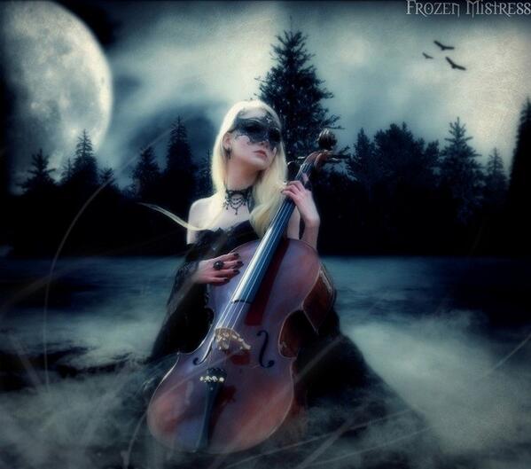 PurplepixiDana's tweet photo. "@luigibrk: Symphony Of The Sea http://t.co/Lbka15I7Wl" @MCal54