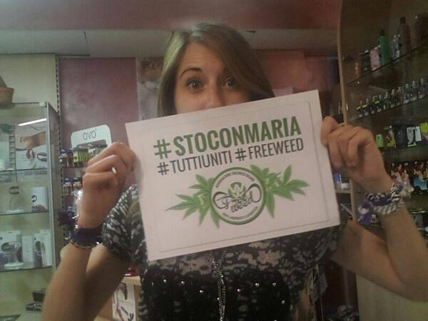 StepDaboss's tweet photo. Io #StoConMaria perché il medico te lo porta via.. #TuttiUniti #FreeWeed
@announola7 @Serv_Pubblico @giuliainnocenzi http://t.co/rNxxBcgYQG