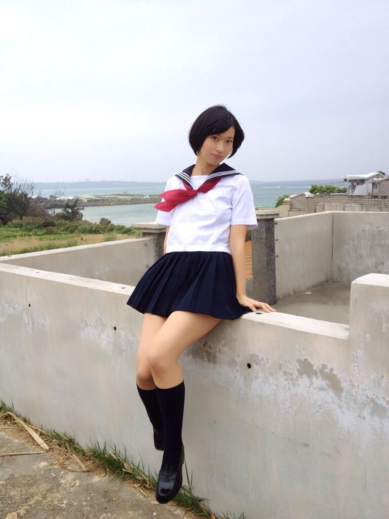 倉持由香　エロ　制服 X-এ GSG｜倉持由香: "3月の沖縄とセーラー服('ω'三'ω') 倉持由香5thDVD『桃尻彼女』 [DVD]  http://t.co/q6AANUeei2 http://t.co/5qj5GFe4Ak" / X