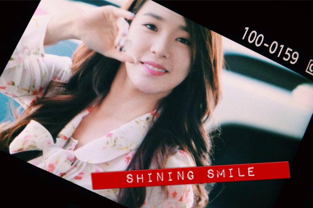 BoyRiqsIQAAmV-j.jpg:large