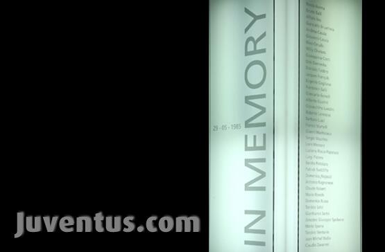 juventusfc's tweet photo. Il 29 maggio del 1985, 39 persone innocenti persero la vita allo stadio Heysel. Non le dimenticheremo mai http://t.co/cZNWLPKUhL