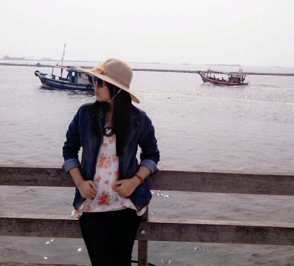 MyNameisRhere's tweet photo. http://t.co/xG5Im10l9f