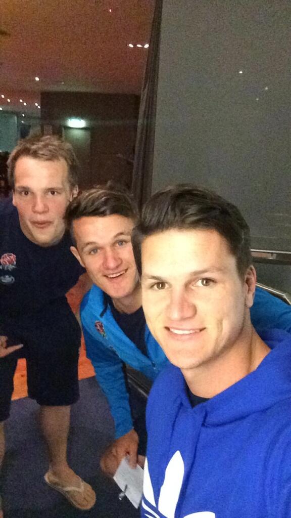 Great to catch up with lil bro <a href="/BillyBurns10/">Billy Burns</a> and his roomy <a href="/StuartTownsend9/">Stuart Townsend</a> in Auckland this evening