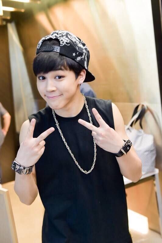 [Picture/Official] BTS at Ameba Studio [140529]