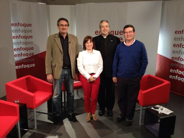YoCreoNet's tweet image. Salimos del programa de TV 'Enfoque'. Compartiendo la alegria de la fe. Esta noche première en TALAVERA DE LA REINA.