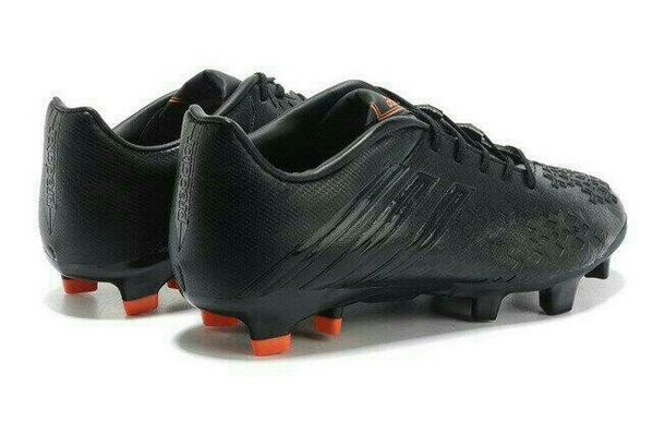 soames1989's tweet photo. @mhfuller1 I want these... http://t.co/P5SQmmEnlK