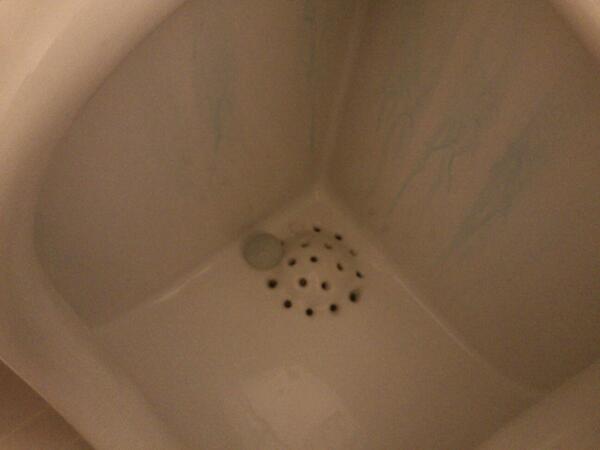 beschdefrainde's tweet photo. Schiffa #seiche #abort #kloschdoi http://t.co/M1us3d6Cde