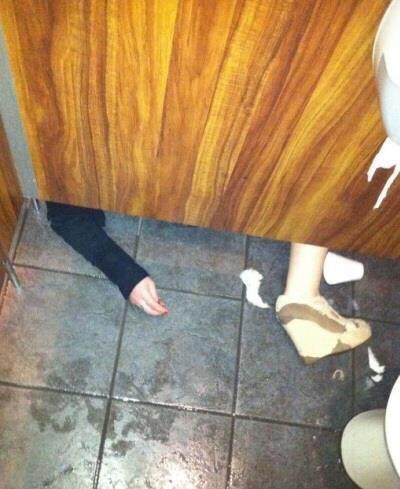 BestHackss's tweet photo. 15 WORST NIGHTCLUB FAILS THIS WEEK😂😳😹😷 👉 http://t.co/pqEkCmJu13 👈 http://t.co/HUwkUtlavw
