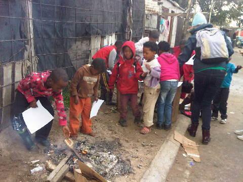 newchaptersa's tweet photo. #PhumlaniVillage #AfterschoolClub @IheartAfrika http://t.co/WYqBkZ708Y