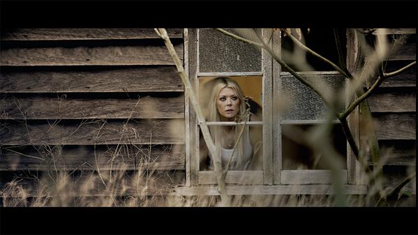 <a href="/TaraReid/">Tara Reid</a> In <a href="/CharliesFarm1/">Charlies Farm</a> Tara says scariest movie she ever made youtube.com/watch?v=wjshev…