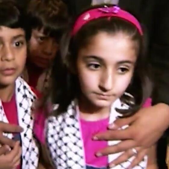 iKdosh_d's tweet photo. وعليك يا كادي تطالعين فيها و تقولين ان شاء الله اللقاء قريب رغم انك عارفه انه خرطي لا لقا ولا هم يحزنون😊❤️ http://t.co/PD7iL7qt4f