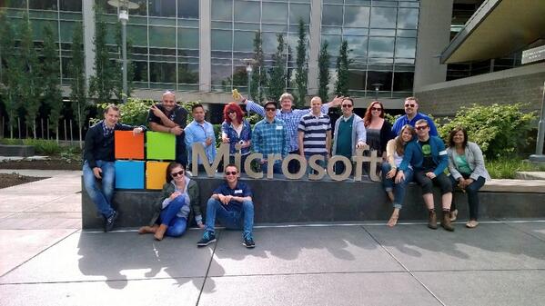 24k's tweet photo. Happy 40th @Microsoft from #meetmsft crew w/ @bikehugger @harrisja @KirstenAlana @ChrisHusong @therealroychoi & me :) http://t.co/c692Aq5Tc4