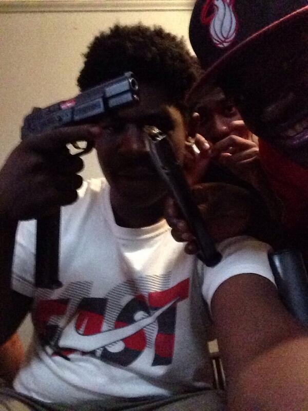 GNigelFrmEA's tweet photo. #NGRMG #30'zOnMe #Gdk http://t.co/MNpQavtJrq