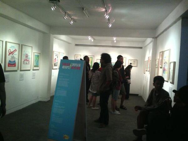 Hari ini pameran "tanah impian" dikrack buka jam 13:30-17:00, silahan mampir 😃