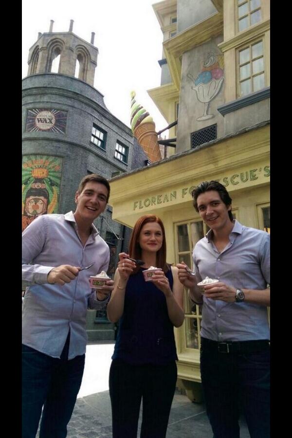 CommonPotterFan's tweet image. Fred, George, Ginny.