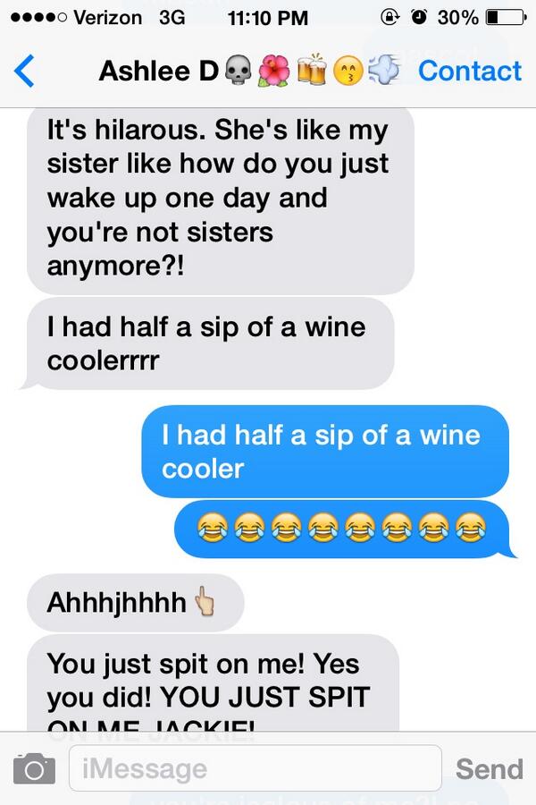 Amanda_Dilbeck's tweet image. this is why we are best friends 😂 #quotingyoutube #samelevel @ashleed_6