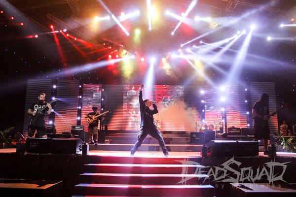 warprocks's tweet photo. Photo: @DEADSQUAD_Band onstage - latest gig at PRJ'14 #musicpix #offcial http://t.co/DjlFAl8ii6
