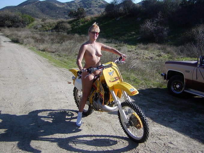 Marilyn66’s pics and videos