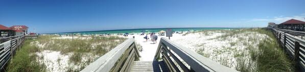 Manders_73's tweet photo. Destin florida #vacation #pano #beenafuntrip #timeforhome http://t.co/PXYeKPNJYW