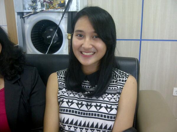 zetizen_mp's tweet image. Juara 1 @PingkanAbigail #ModelingCompetition tahun lalu juga hadir buat nonton seleksi #NatashaModelingCompetition.