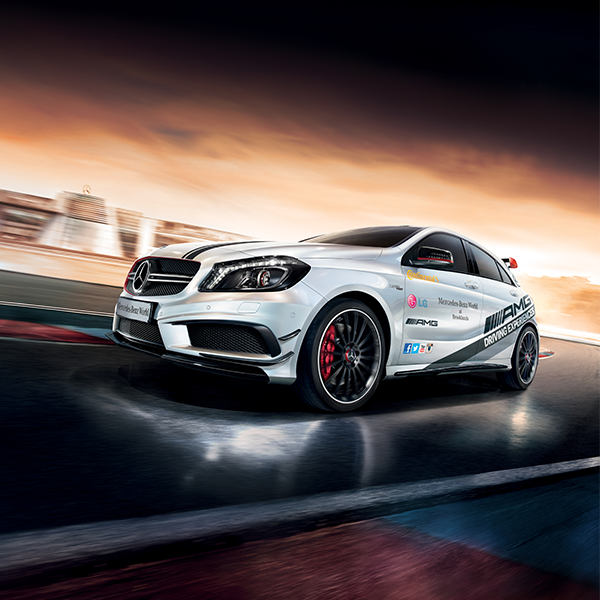 UKMagicFreebies's tweet image. #WIN an AMG @MercedesBenzUK Track Day! Follow @UKMagicFreebies &amp;amp; RETWEET #PerfectMoment bit.ly/SKlHEP RT!