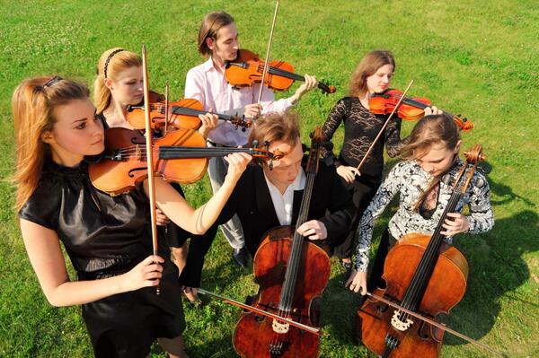 LG_Linz's tweet photo. Freitag im Kubin-Haus Zwickledt: Kubinfest. Musik und Programme für die ganze Familie
http://t.co/CSGZFgMhce http://t.co/rFjw2g9a9T