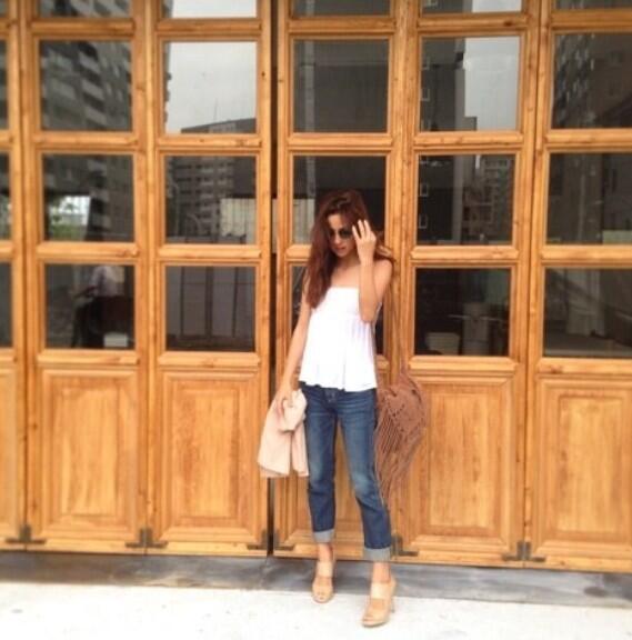 真似したい 人気モデル私服コーデ Twitterren 中村アン トップス American Eagle パンツ Lee サンダル Jimmy Choo バッグ Manoush サングラス Rayban 真似したいと思ったらrt Http T Co Cqpulebc5h