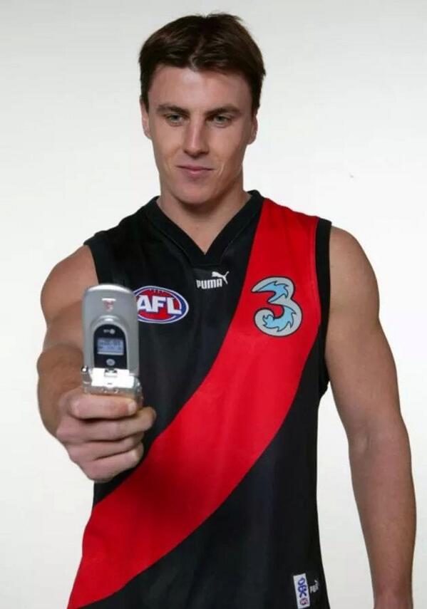 herdipls's tweet photo. lordo pls @SunFootyShow http://t.co/shZ0efq8eG