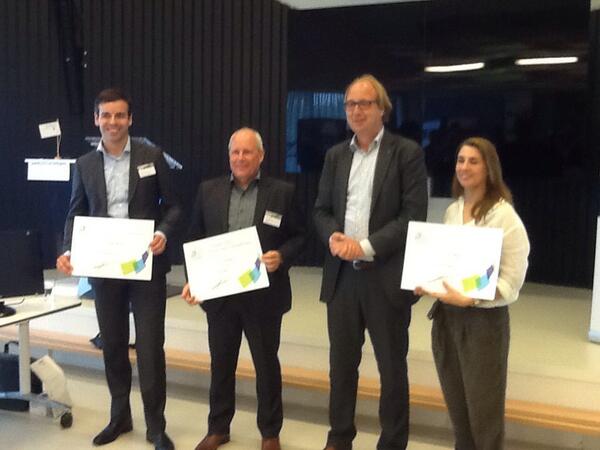 deltares's tweet image. winnaars MKBevent zijn @FlexBaseBV @hansjebrinker @Hillblock vouchter 25000 euro voor verdere ontwikkeling product