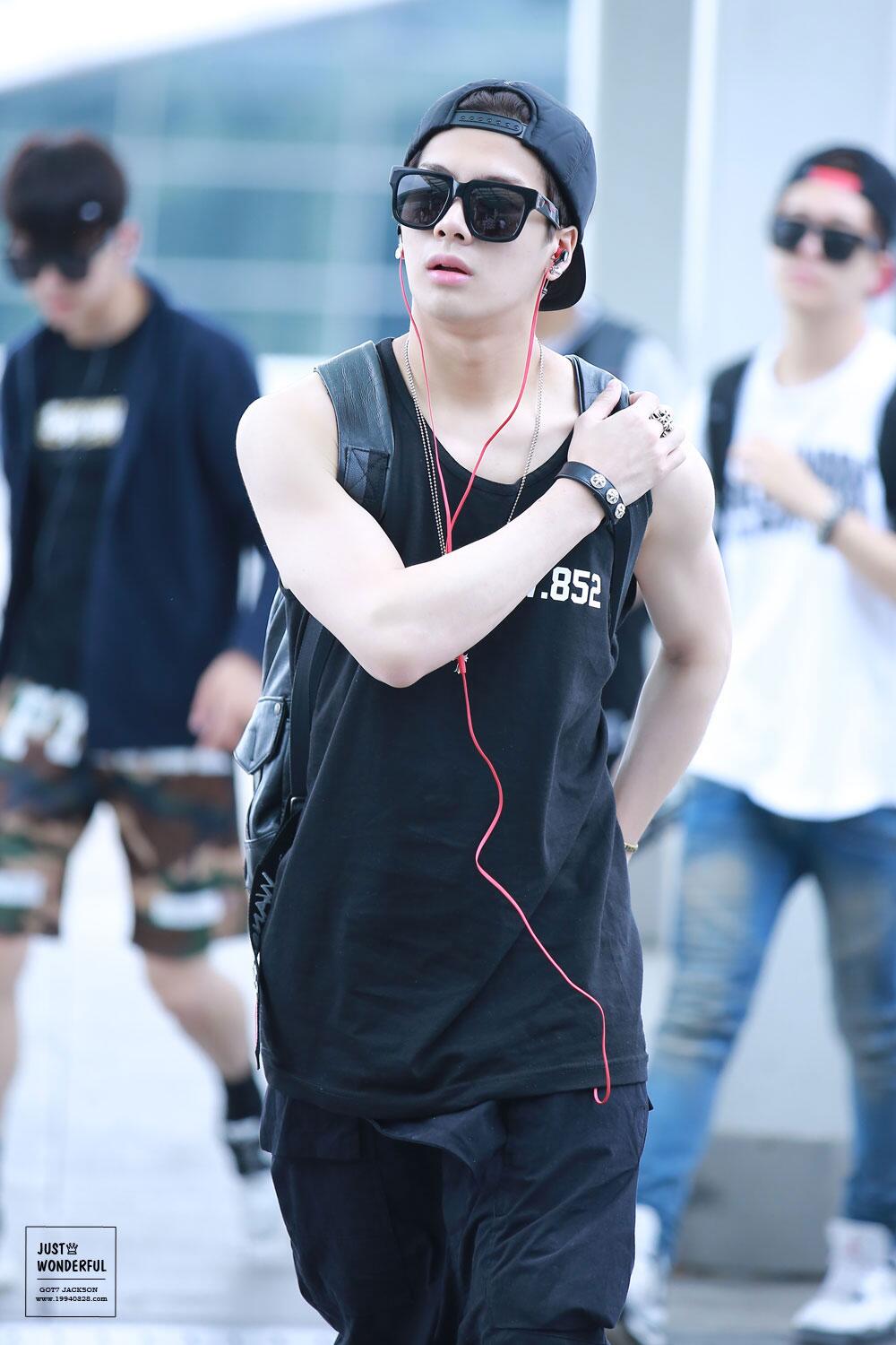 Bp293S8CEAAYnQe.jpg:large