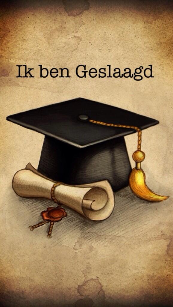 L16_Sara's tweet photo. Ik Ben Geslaagd Voor Mijn Examen !! 🎁🎊🎉 Het wachten was de moeite waard !! #examenuitslag #examen http://t.co/AKLd7BYMJv
