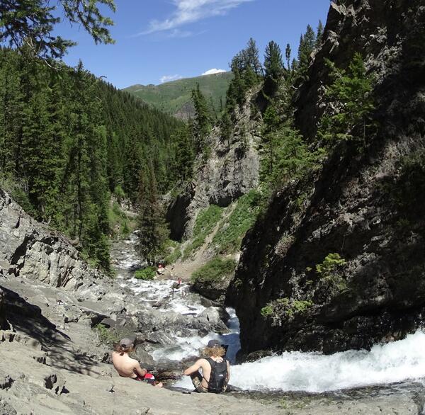 MindnichNils's tweet photo. Fun walk up to #DoughnutFalls the other day. #actioncan @Actioncam http://t.co/cCw3LTKAVR