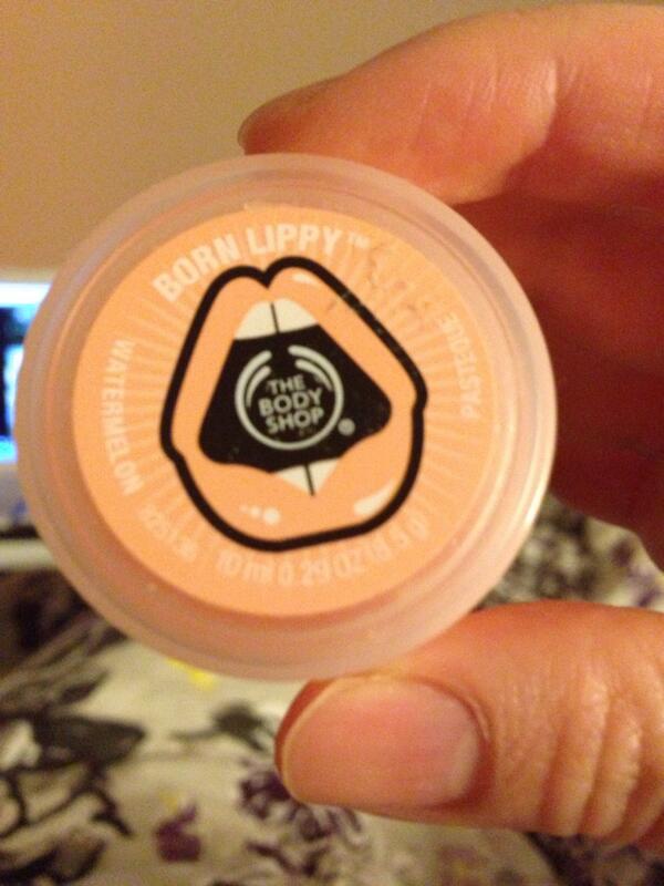 reneechen99's tweet photo. @TheBeautySample @TheBodyShopAust I would say this one is lovely too #bornlippy http://t.co/dEp5A1jd6D