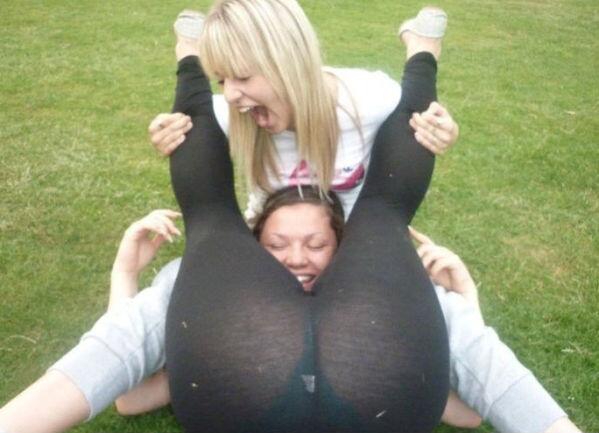 Mais on X: Them Primark leggings “@damnrealnotes: Guys LOVE see-through  yoga pants trend and here's why!    / X