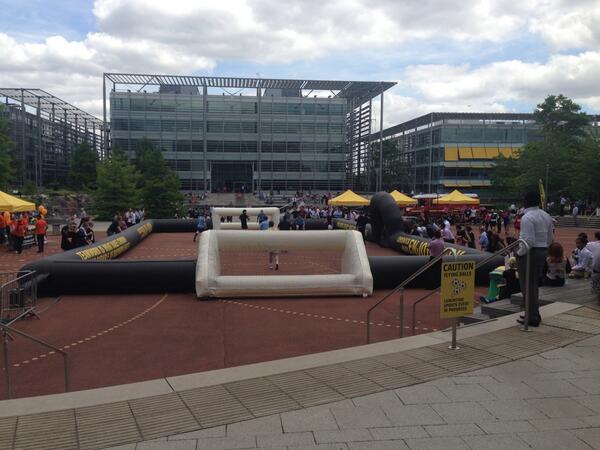 A 'fun day' event going on at the moment up at #Chiswick Business Park, including sports and a live band. #W4
