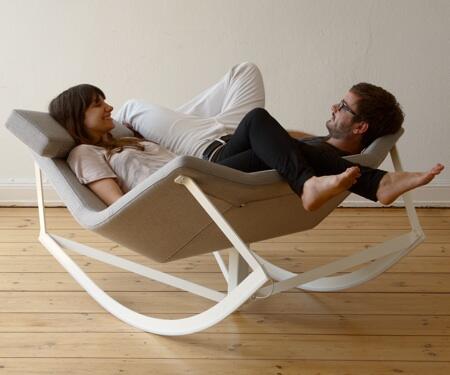 Etekcity's tweet image. ow.ly/xCEVd What do you think of this adorable Rocking Chair For Two? #tech #chairs   #lazytech #etekcity