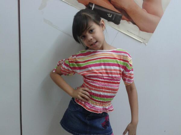 carmenchina2's tweet photo. FELIZ CUMPLEAÑOS A MI HIJA HERMOSA EN SUS 7 AÑITOS.. TE AMOOOOOOOOOOO http://t.co/b3eG6lJSN9