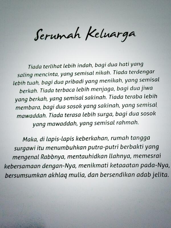 cc <a href="/fitrie_dian/">fit three</a> :) RT <a href="/salimafillah/">Salim A. Fillah</a>: Bersusun-susun rasa surga dalam serumah keluarga, di #LapisLapisKeberkahan:)