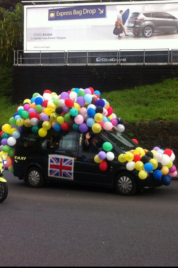 TracyMcNeill4's tweet photo. Thanks to Edinburgh Taxi's for coming past @Murrayfield6658 !!! http://t.co/sodtNqF0Fx