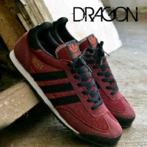 sapatoes's tweet photo. #Adidas #Dragon No.37-44 #230RIBU http://t.co/3MfLmn0quT